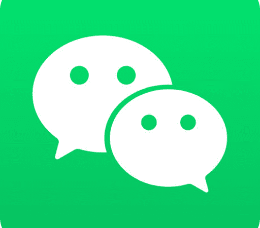 “WeChat Moms” vs. “Facebook Moms” “WeChat Moms” vs. “Facebook Moms”